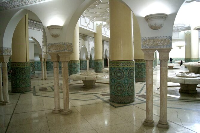 Skip the line Hassan II Mosque guided Tour entry tickets included - Learning with a guide: how to get the most out of the talk