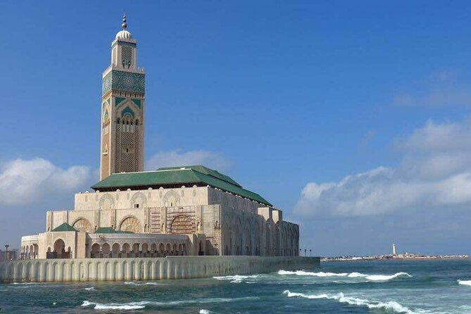 Skip the line Hassan II Mosque guided Tour entry tickets included - Dress code and respect: what to wear before you go in