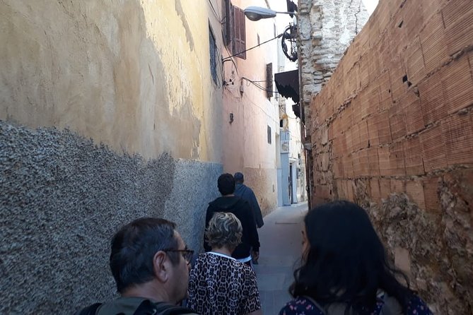 Small-Group Full-Day Meknes, Volubilis and Moulay Idriss Zerhoun Tour from Fez - Dar Jamai Museum: handicrafts stop, not included, plan your time