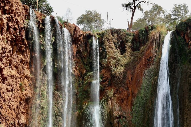 Small group Ouzoud Waterfall Guided Tour Boat Ride from Marrakech - The boat ride under the falls: when it is worth it