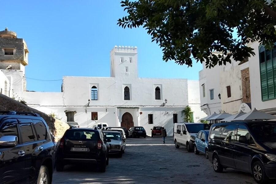 Tangier: Private City Walking Tour with Pickup - Jewish section and synagogue visit: seeing another layer of Tangier