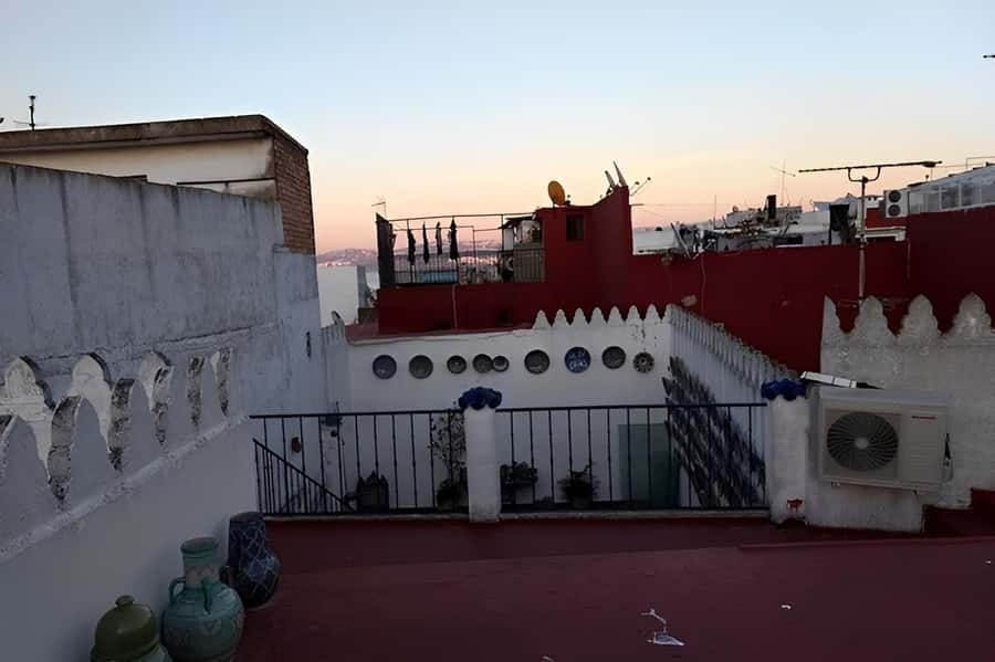 Tangier: Private City Walking Tour with Pickup - Pace, languages, and what makes the 3 hours feel worthwhile
