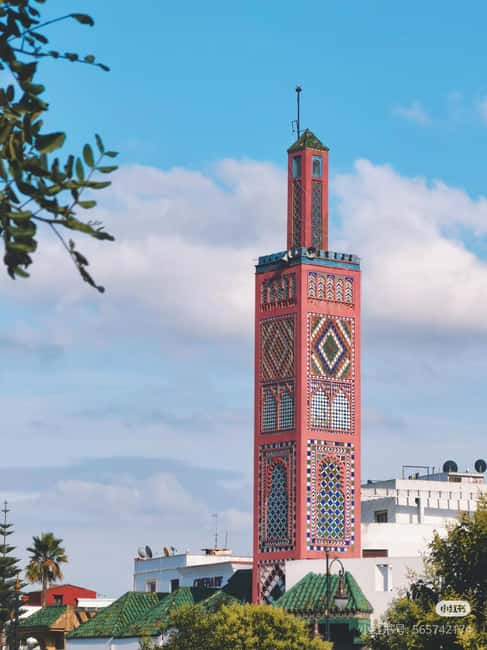 Tangier: Walking Tour in The Medina With Local Guide - Meeting at Cinema Rif and getting your bearings fast