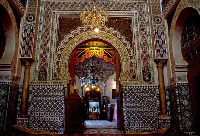 Tour guide visit of fez medina ( private) - Why Fes El Bali feels different with a private guide
