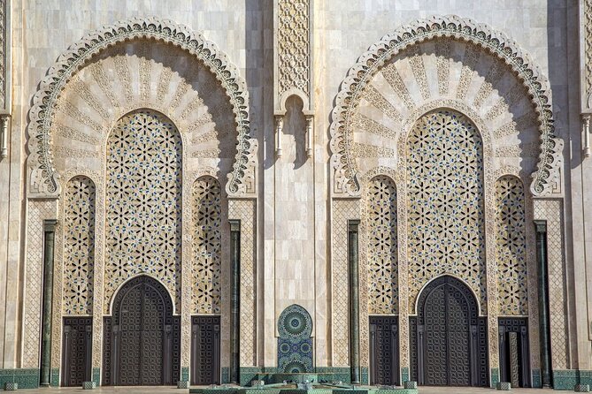 Tour of Casablanca from cruise or hotels, guided tour. - Casablanca in One Shot: Why This 5-Hour Route Works