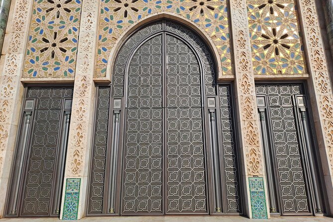 Tour of Casablanca from cruise or hotels, guided tour. - Ain Diab Corniche: A Coastline Break Without Overcommitting
