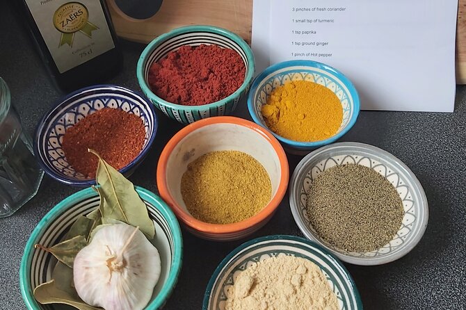 Traditional Moroccan and Berber cooking classes - Moroccan welcome: mint tea and Moroccan cakes