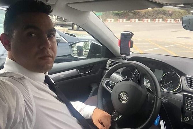 Transfer from Airport Fez to an Hotel in Fez (Including SIM Card) - Finding Your Driver at Fes Sais Airport (Without Guessing)