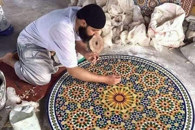 VIP TOUR OF FES- Medina by local guide & Rempart by car-FULL Day - Bab Boujloud Entrance, then a Guided Walk Through Fez el-Bali