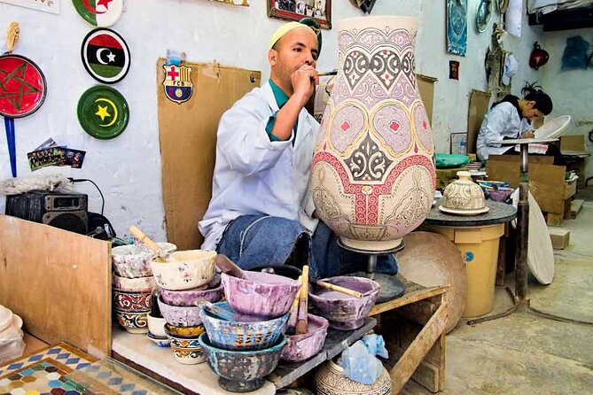 VIP TOUR OF FES- Medina by local guide & Rempart by car-FULL Day - Who This Tour Fits Best